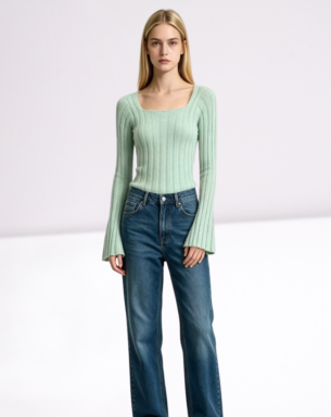 Ladies Sweater