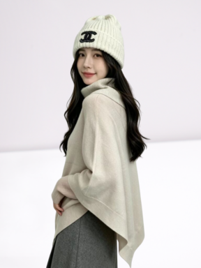 Ladies Sweater